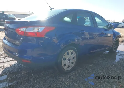 2012 Ford Focus Se из США, поврежденный, VIN 1FAHP3F21CL464335
